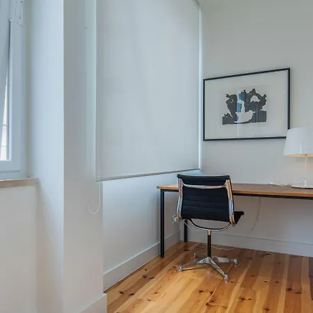 Rooftop Saudade * ליסבון